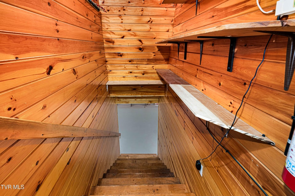 Photo #84: 928 Avery Branch Road