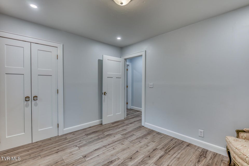 Photo #23: 501 Golf Course Drive