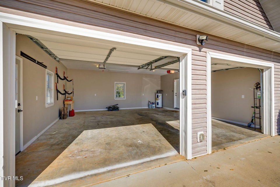 Photo #37: 50 Colricia Drive