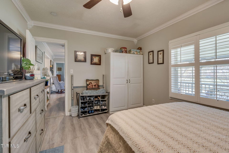 Photo #13: 4592 Cherokee Road