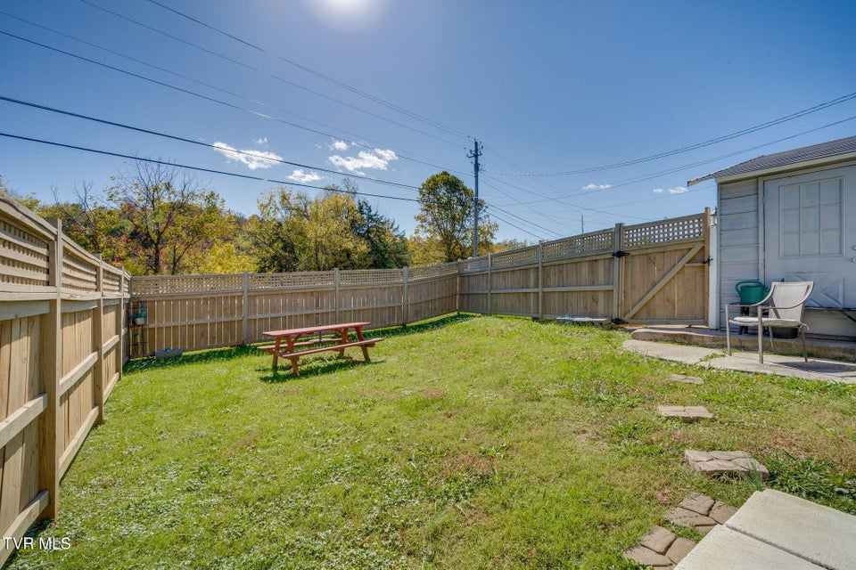 Photo #24: 4592 Cherokee Road