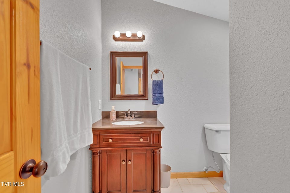 Photo #25: 2713 Country Club Road