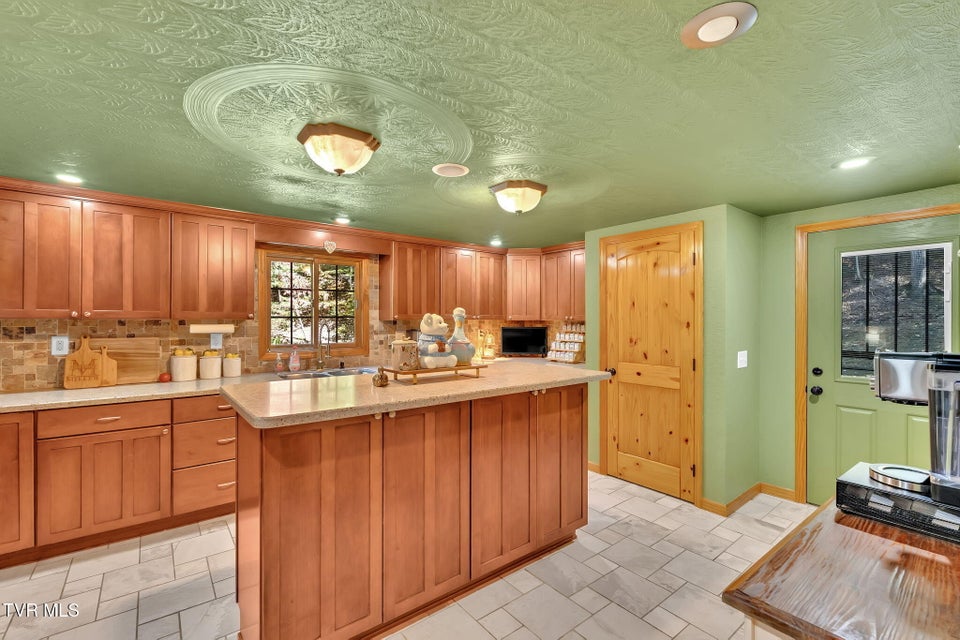 Photo #9: 2713 Country Club Road