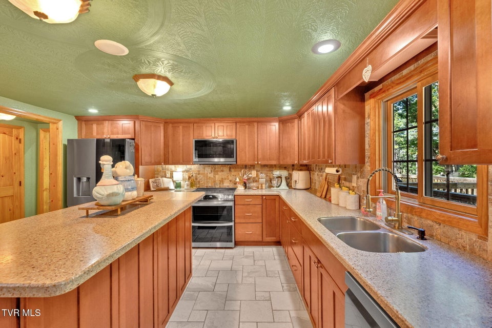 Photo #8: 2713 Country Club Road