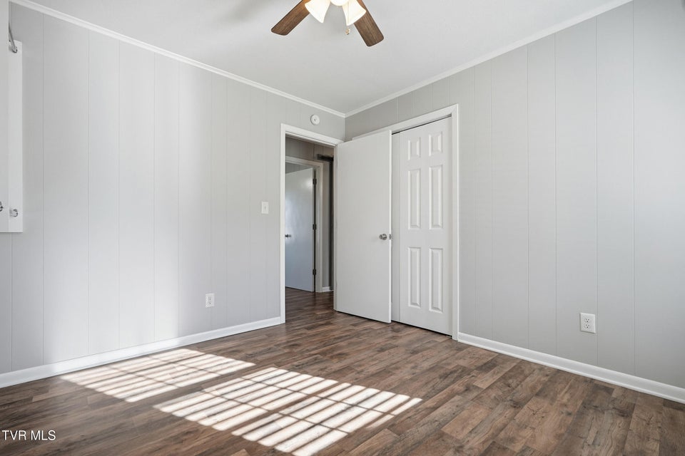 Photo #34: 2850 Ashley Street