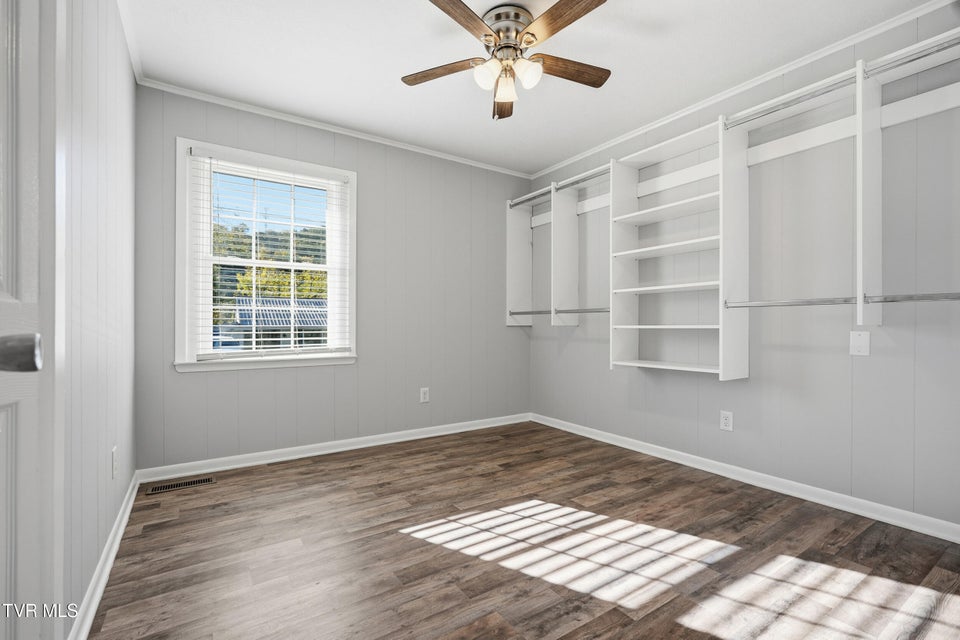 Photo #32: 2850 Ashley Street