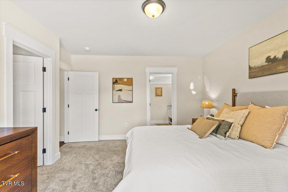 Photo #37: 105 Bishop Hollow Road