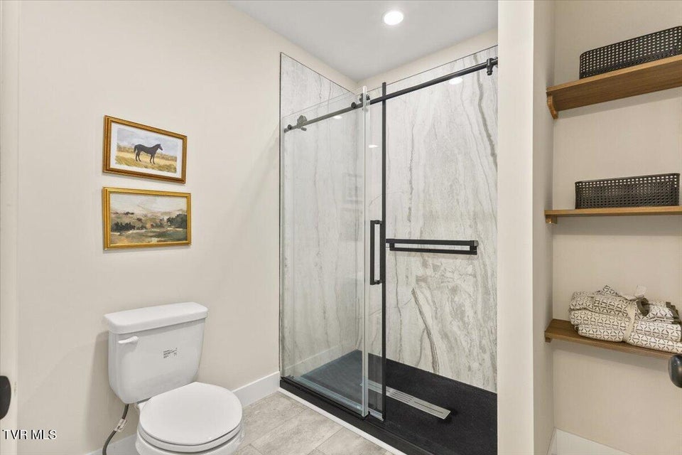 Photo #42: 105 Bishop Hollow Road