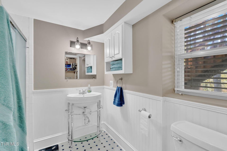 Photo #29: 437 Merman Road