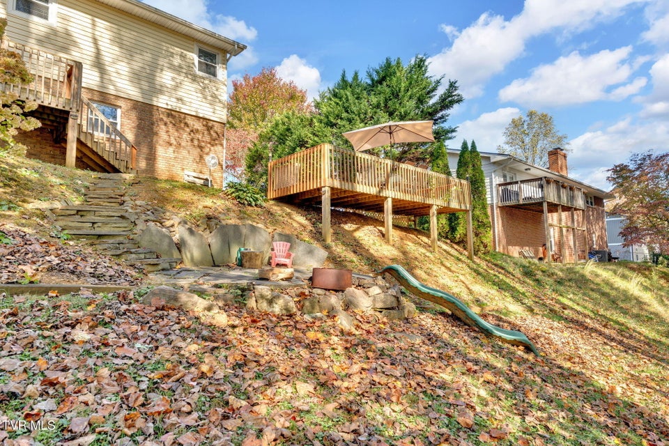 Photo #35: 437 Merman Road