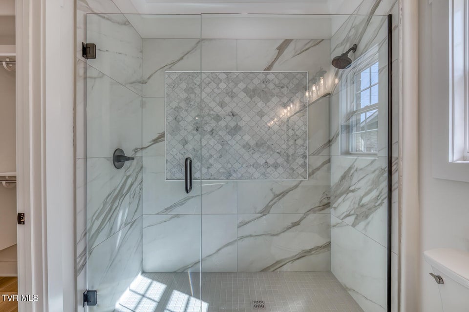 Photo #22: 23 Station Way