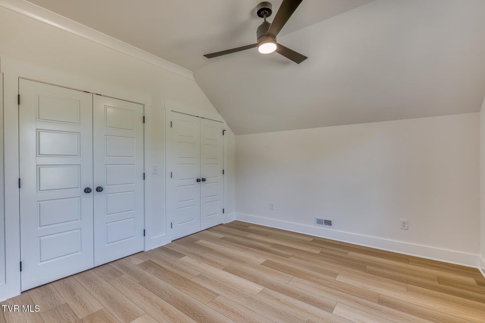 Photo #26: 23 Station Way