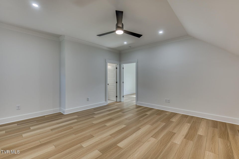 Photo #34: 23 Station Way