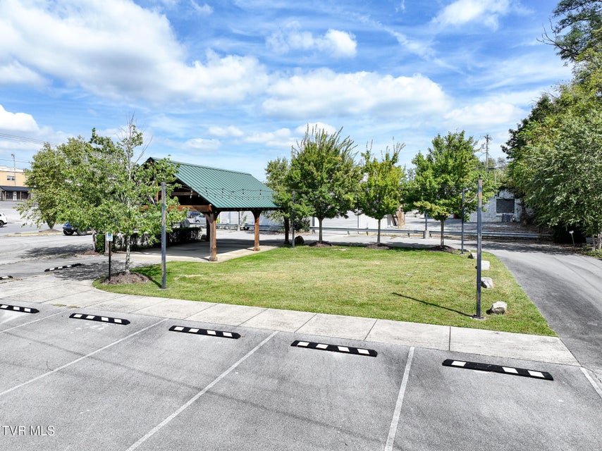 Photo #10: 914 Snapps Ferry Road