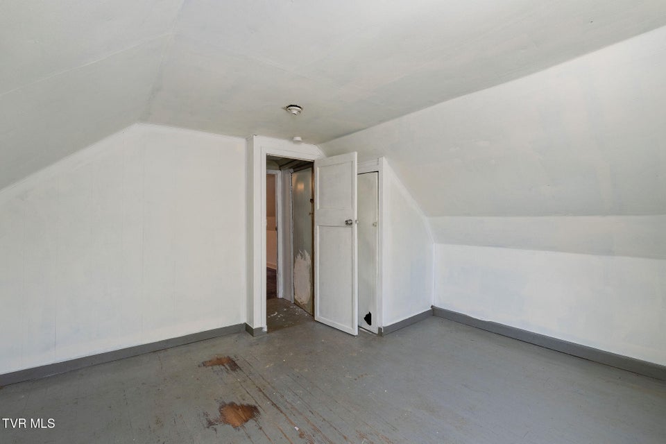 Photo #17: 1802 Winchester Road