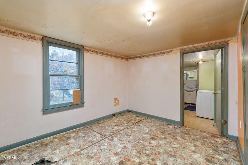 Photo #11: 1802 Winchester Road