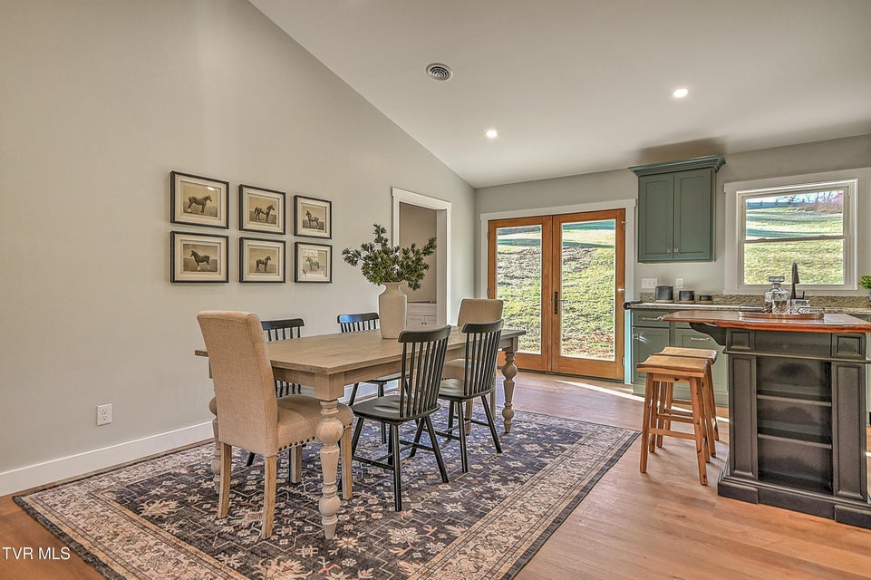 Photo #13: 15216 Bordwine Road