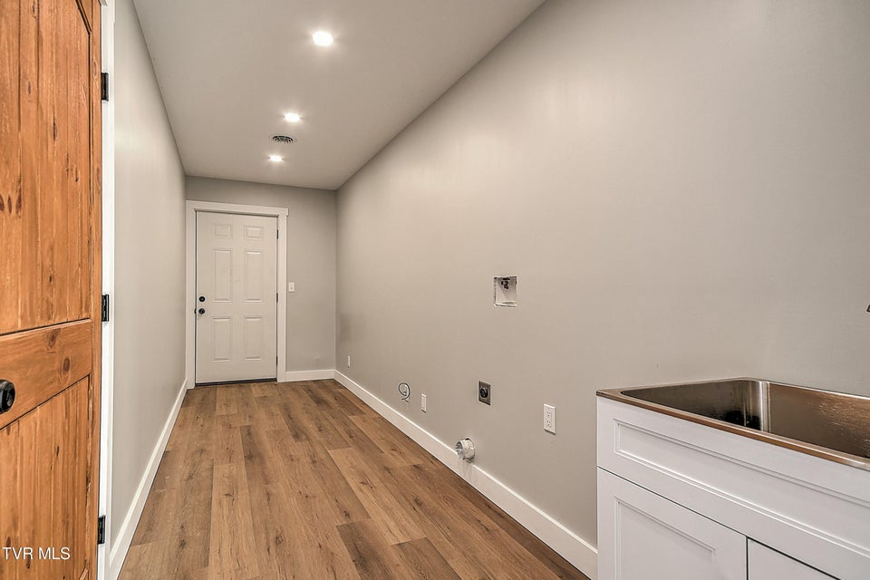 Photo #36: 15216 Bordwine Road