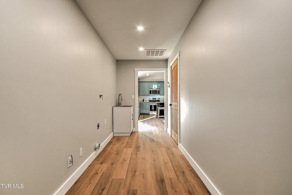 Photo #35: 15216 Bordwine Road