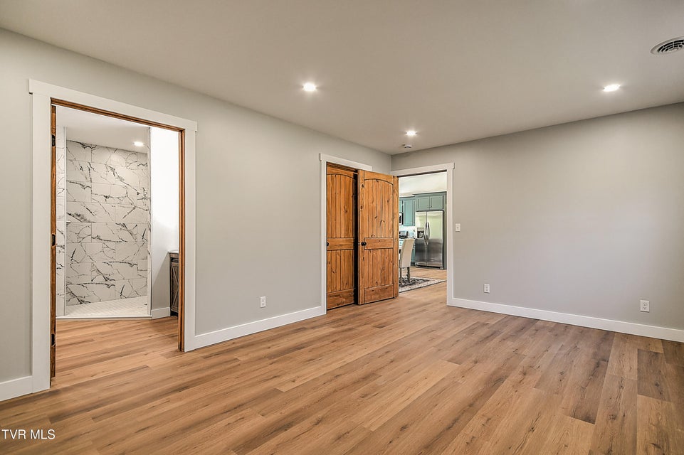 Photo #24: 15216 Bordwine Road