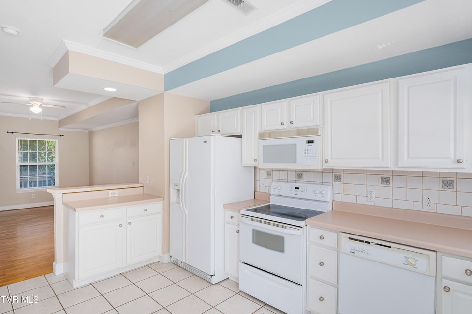 Photo #12: 2305 Greenwood Drive