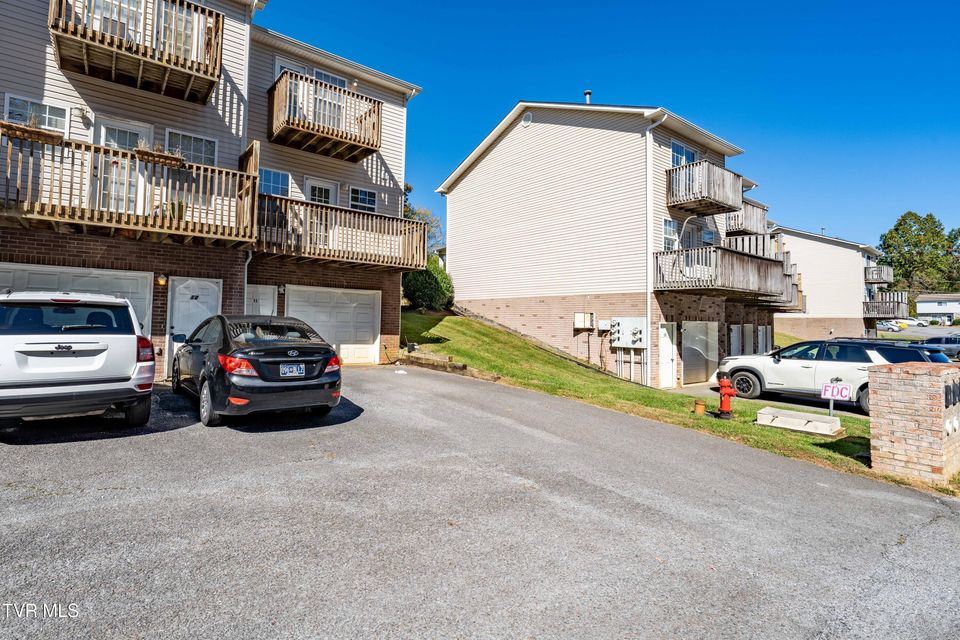 Photo #34: 2305 Greenwood Drive