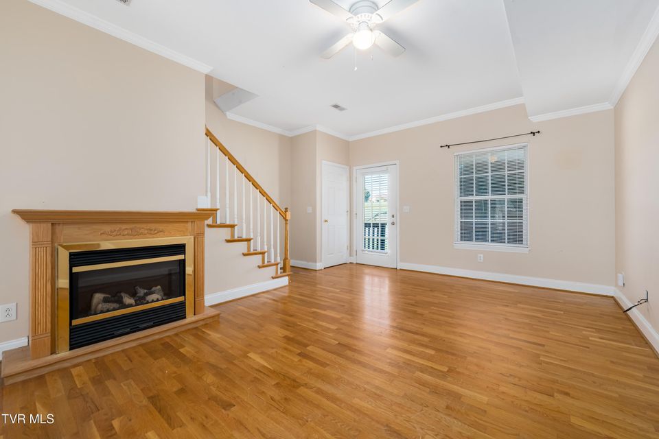 Photo #9: 2305 Greenwood Drive