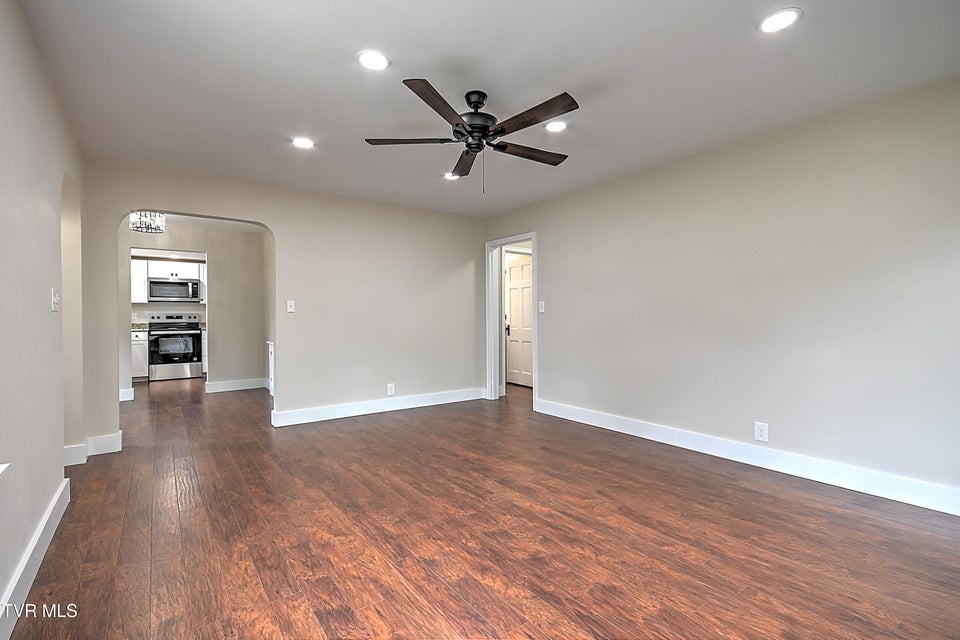 Photo #16: 3236 Ashley Street