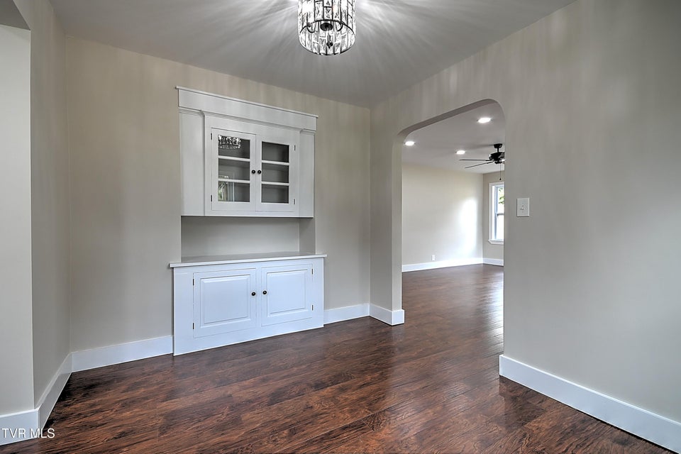 Photo #27: 3236 Ashley Street