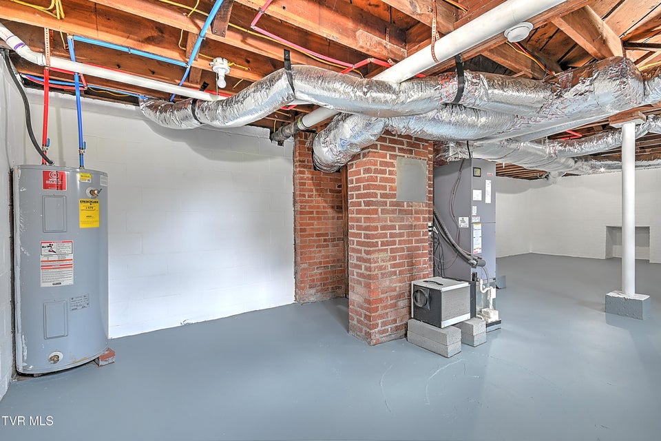 Photo #40: 3236 Ashley Street