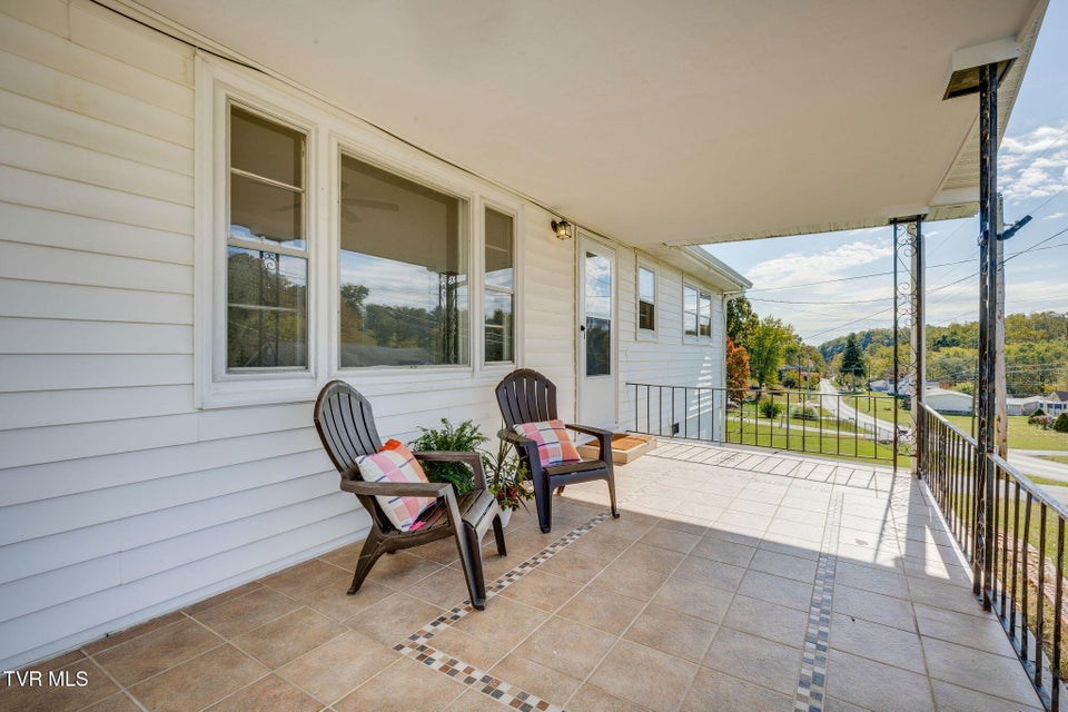 Photo #7: 320 Independence Drive