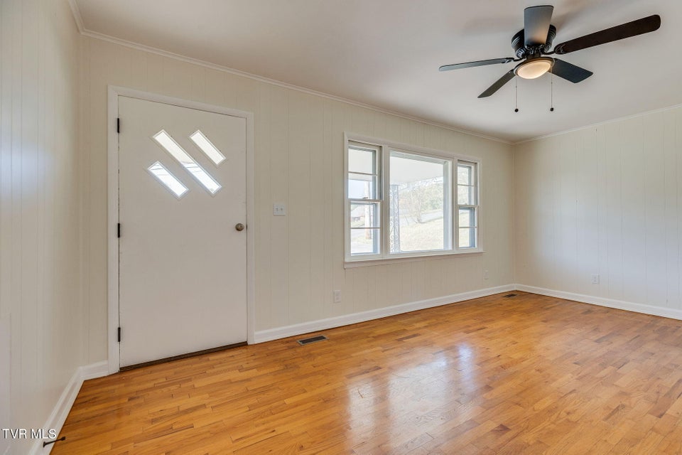 Photo #10: 320 Independence Drive