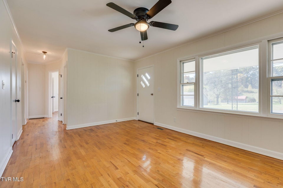 Photo #11: 320 Independence Drive