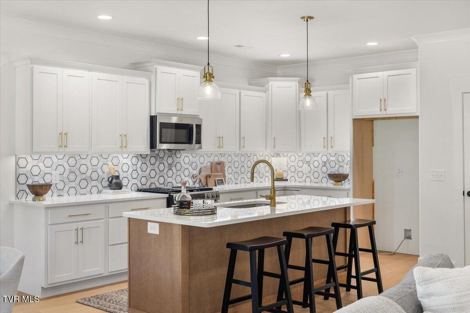 Photo #14: 111 Station Way