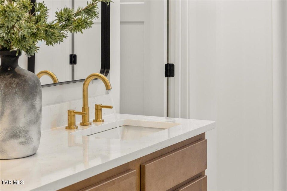 Photo #26: 111 Station Way