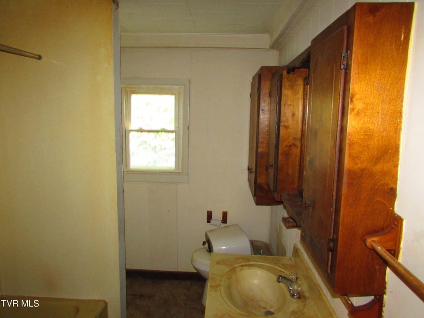 Photo #10: 2502 Marbleton Road