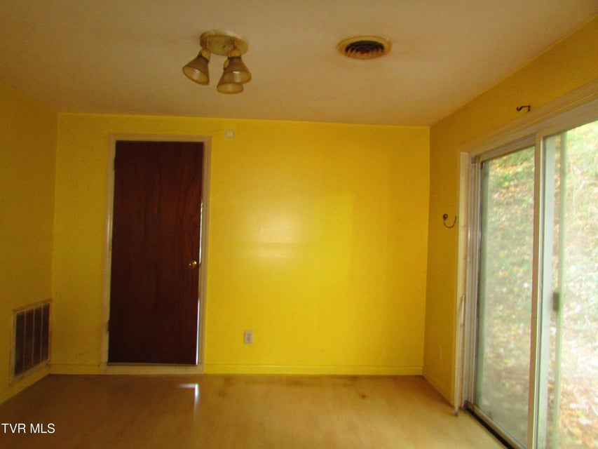 Photo #11: 2502 Marbleton Road