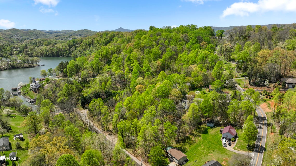 Photo #2: 4008 Cooks Inlet Road