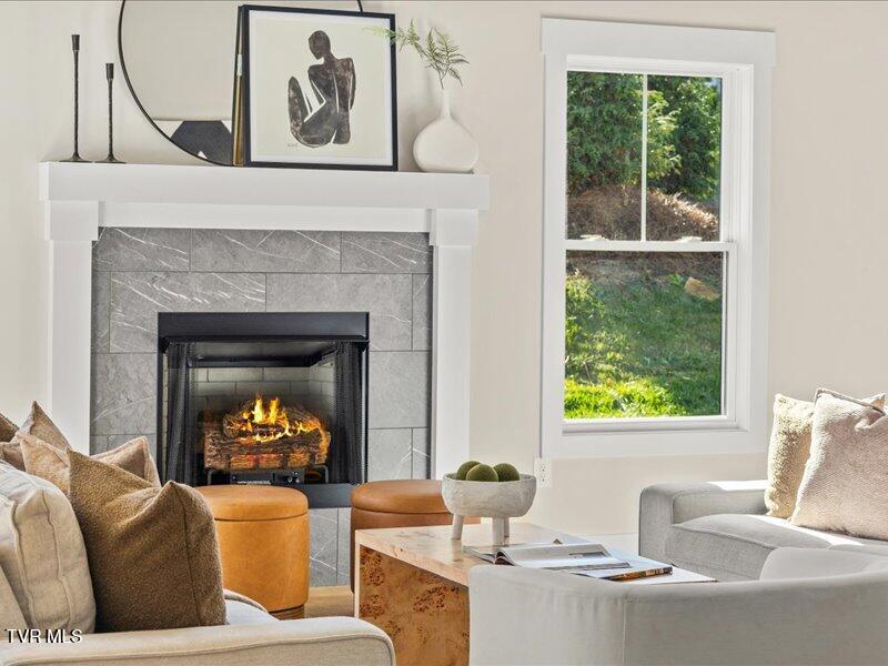 Photo #5: 19 Station Way