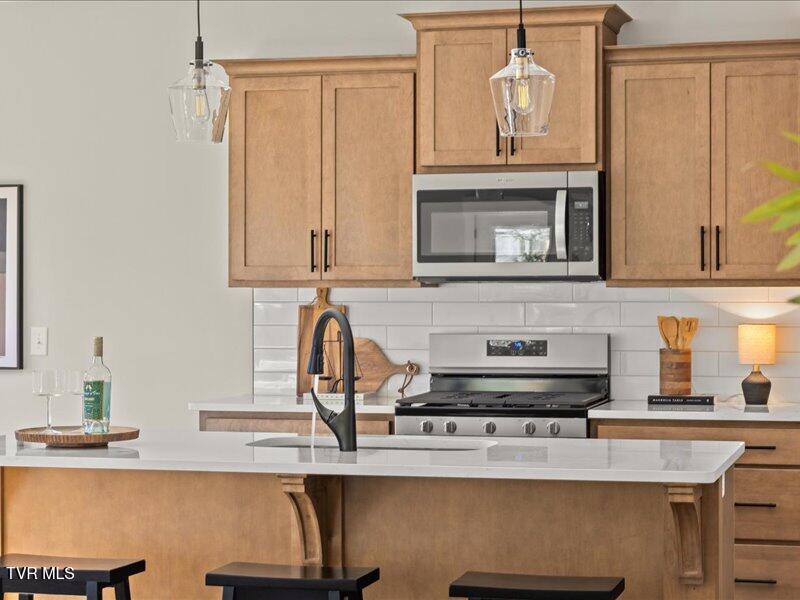 Photo #14: 19 Station Way