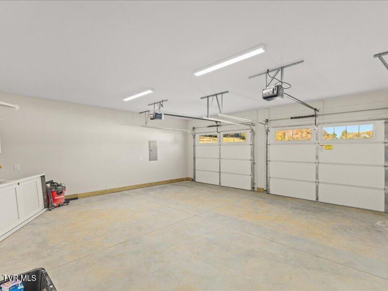 Photo #51: 19 Station Way