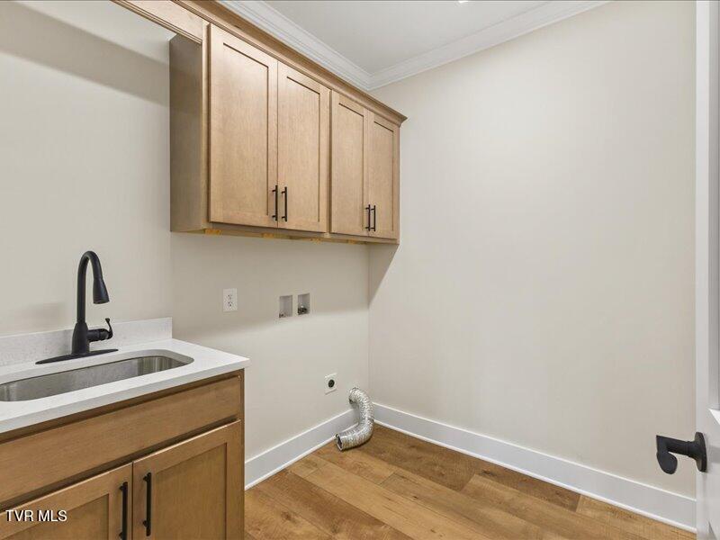 Photo #40: 19 Station Way