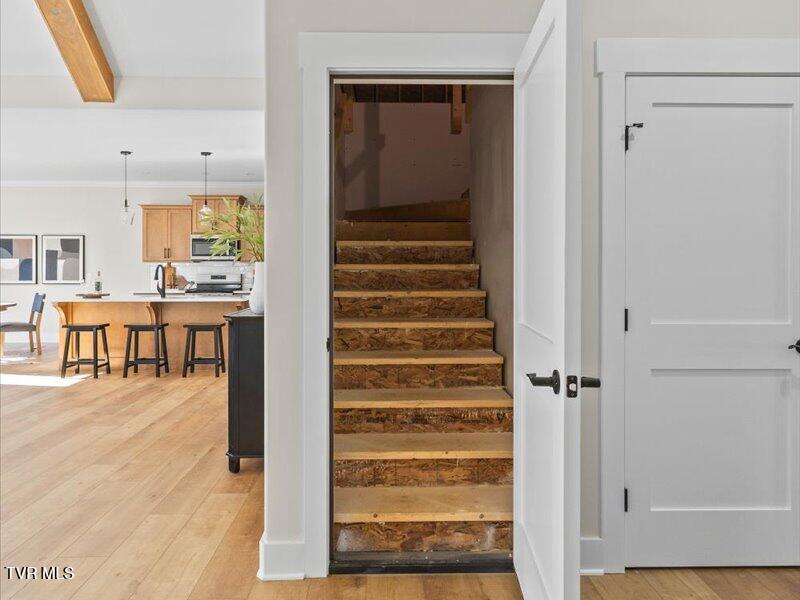 Photo #10: 19 Station Way