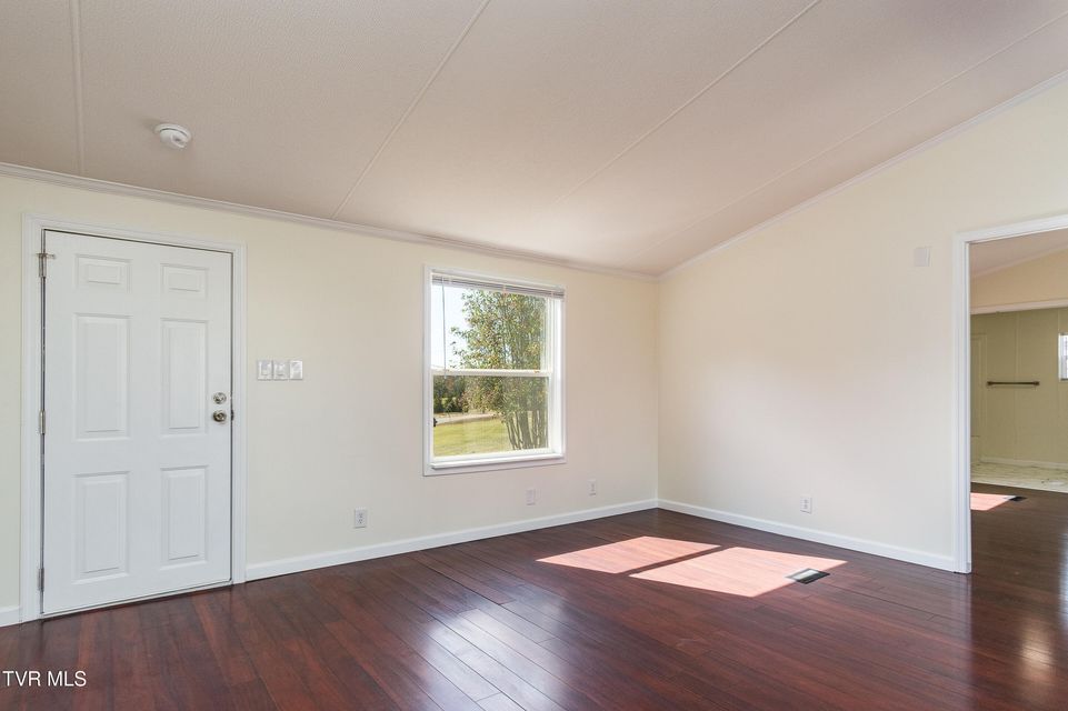 Photo #9: 4356 Blue Springs Parkway