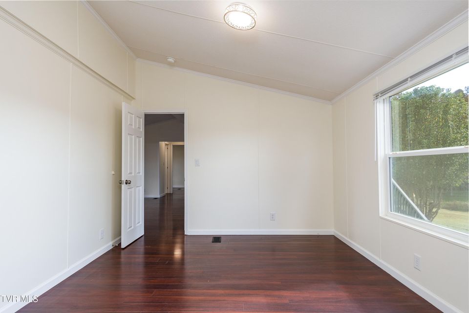 Photo #10: 4356 Blue Springs Parkway