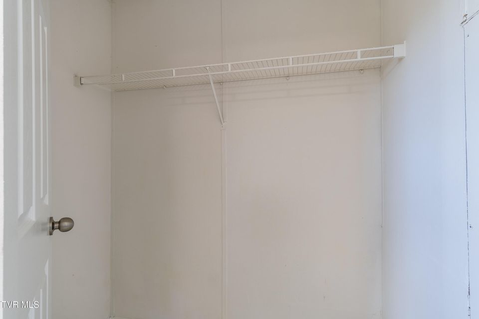 Photo #20: 4356 Blue Springs Parkway