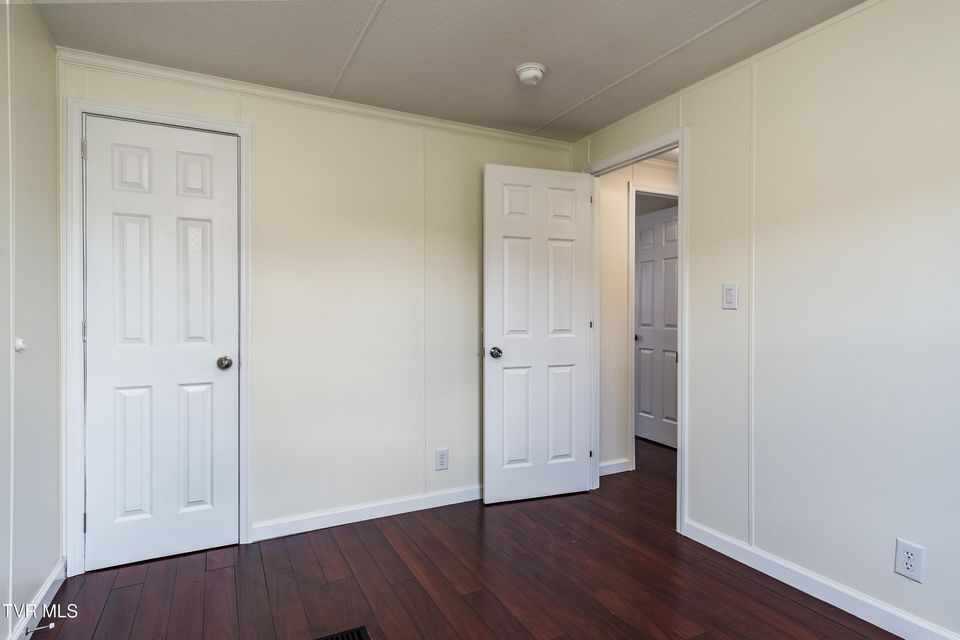 Photo #24: 4356 Blue Springs Parkway