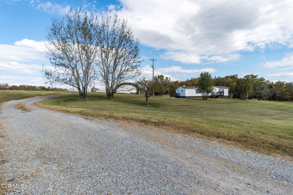 Photo #39: 4356 Blue Springs Parkway