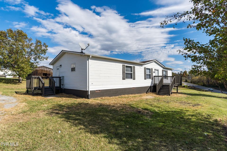 Photo #2: 4356 Blue Springs Parkway