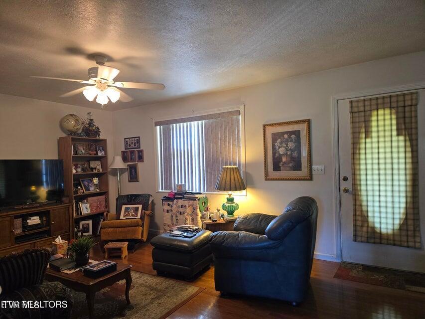 Photo #3: 156 El Sara Drive